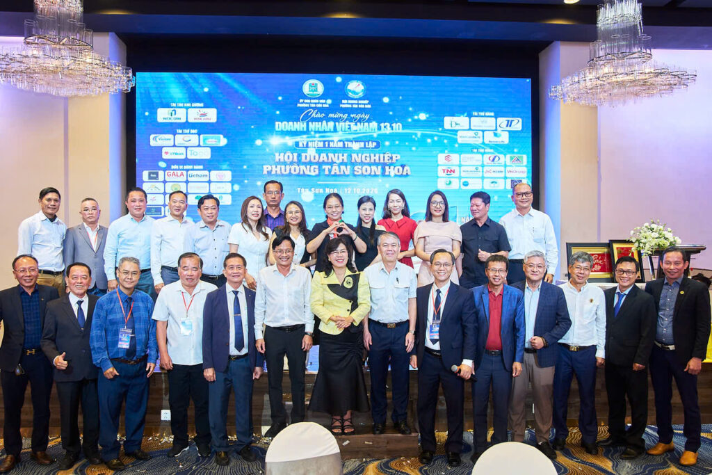 Quảng Cáo Linh Anh đón nhận Giấy khen tại Tân Sơn Hòa, TP.HCM 6 1791891169203 2012465878701460028 g3446957122316027143 29a41145dd215325c2f407e4a6cd0f4b