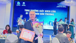 Quảng Cáo Linh Anh đón nhận Giấy khen tại Tân Sơn Hòa, TP.HCM