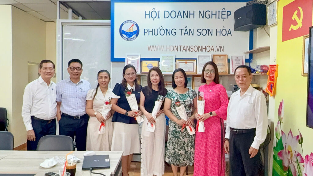 Hội Doanh nghiệp Phường Tân Sơn Hòa, chúc mừng ngày Phụ nữ Việt Nam 20/10, TP.HCM 5 1792462429944 8405649097243061879 g8818746231959332019 2bed50de656f82644a4ad9334d3b0b5f