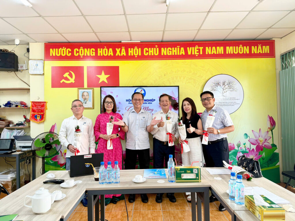 Hội Doanh nghiệp Phường Tân Sơn Hòa, chúc mừng ngày Phụ nữ Việt Nam 20/10, TP.HCM 2 1792469523658 8405649097243061879 g8818746231959332019 54f1913a0a43963dd8003fffb2d2b0b0