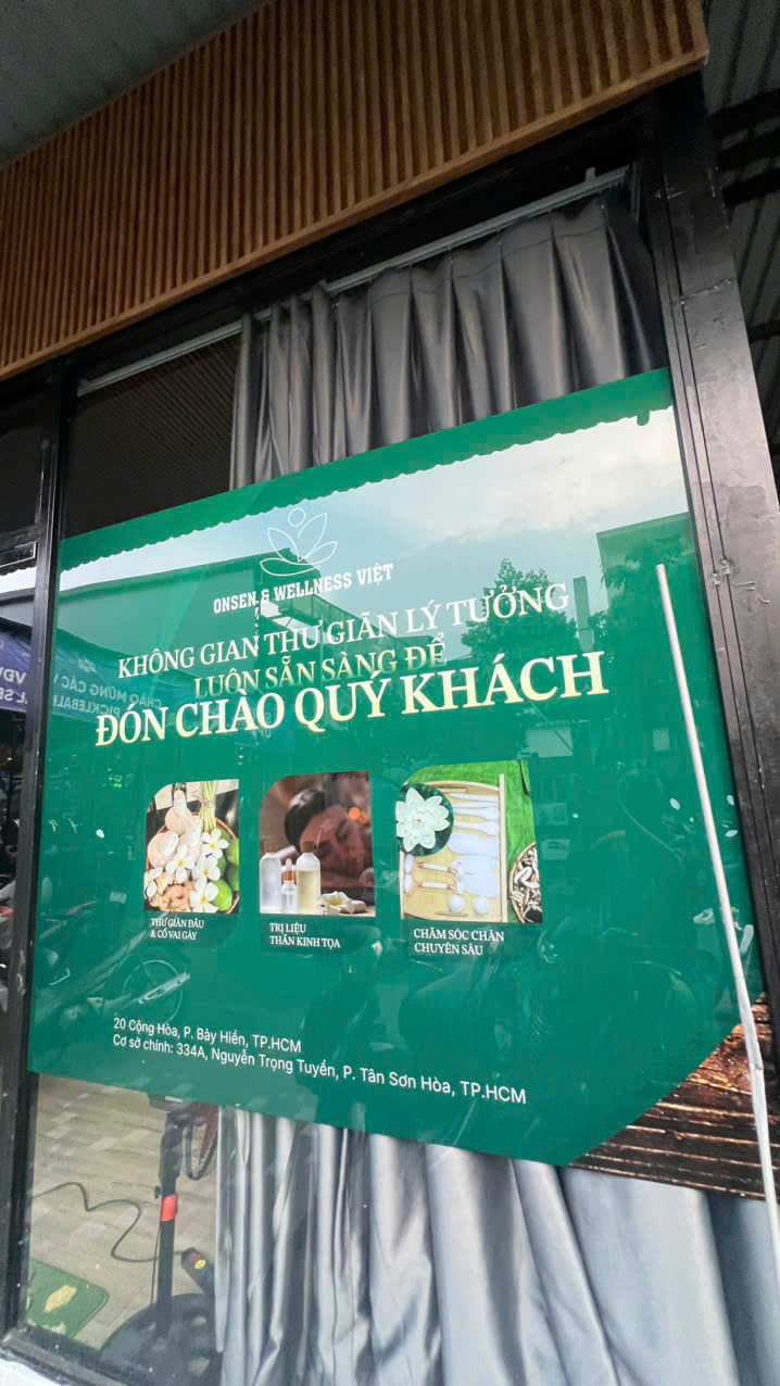 Thi công decal dán kính Tân Sơn Hòa, TP.HCM , Quảng Cáo Linh Anh